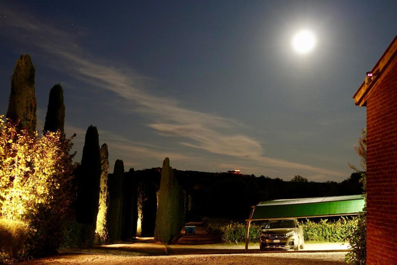 Agriturismo Buon Riposo - Country Resort In The Heart Of Tuscany San Giovanni a Corazzano Exterior photo